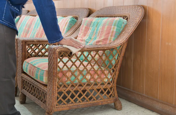 Wooden patio chairs cleaning