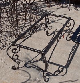 Crafting a wrought iron Table