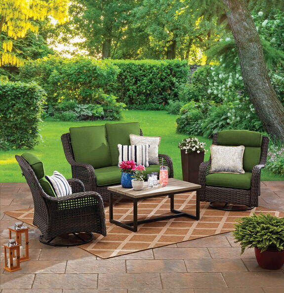 Wicker Patio Furniture Options That Are Eco-Friendly
