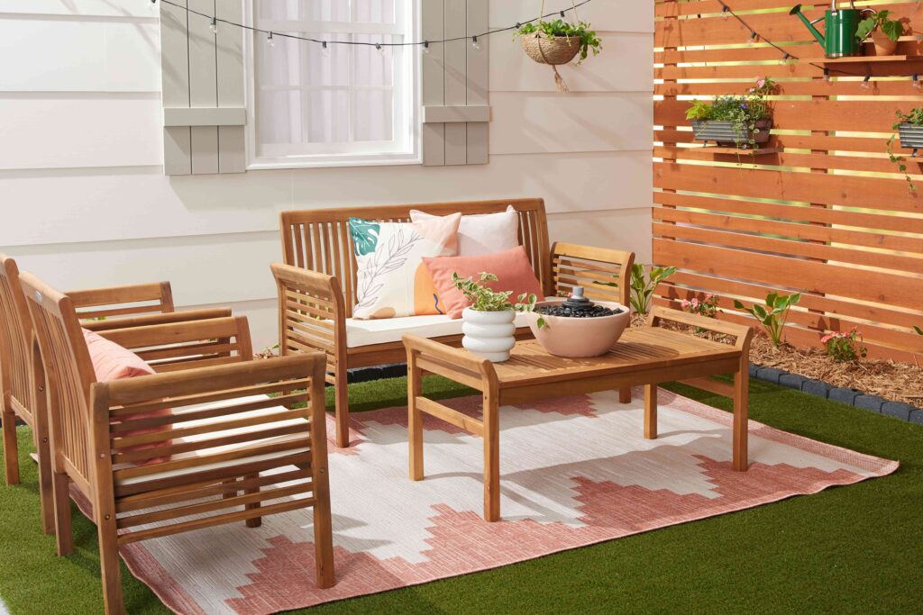 Wicker vs wood Outdoor Furniture