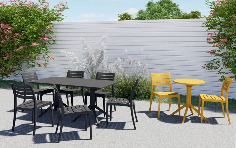 Versatile Design Options of  Plastic Patio Furniture