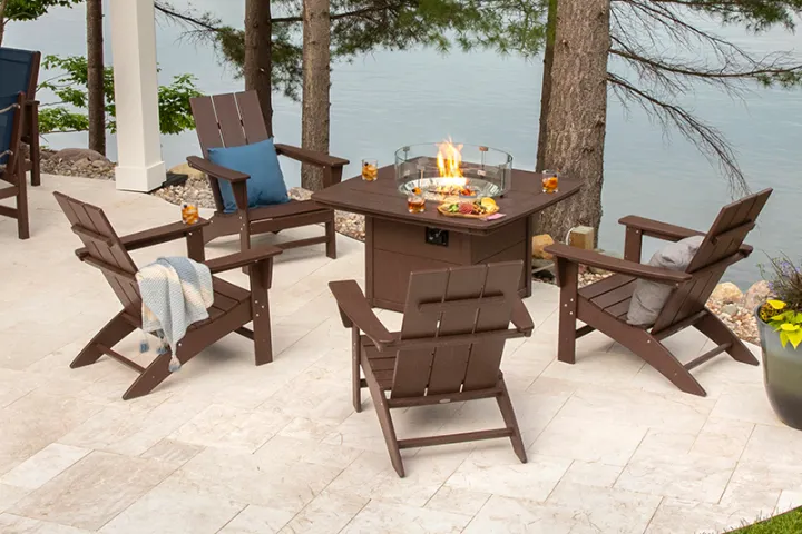 Incorporating Polywood into Contemporary Outdoor Spaces