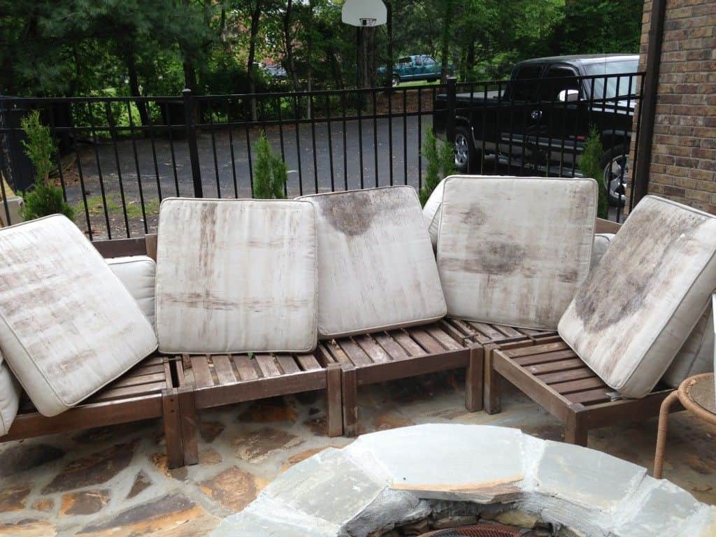Prevent mould and mildew of patio chair