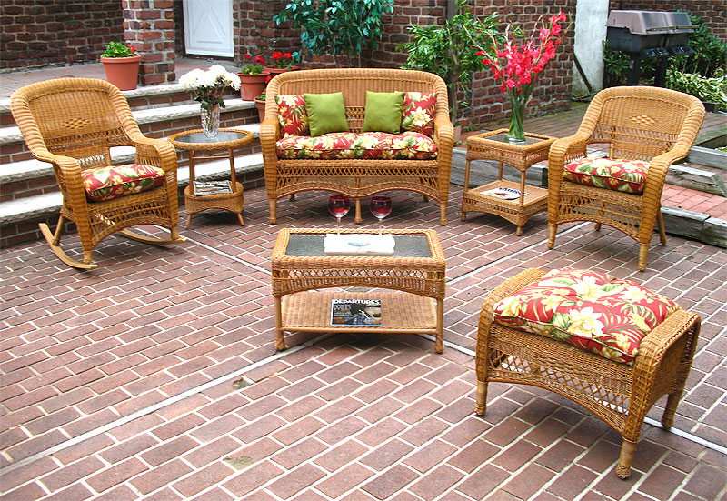 Benefits of Wicker Patio Furniture